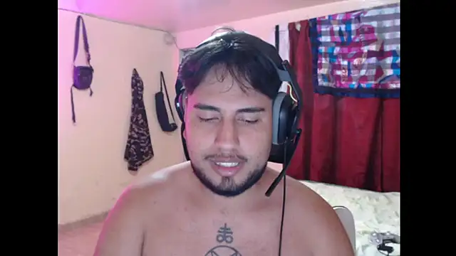 guillerme_08's Webcam Show
