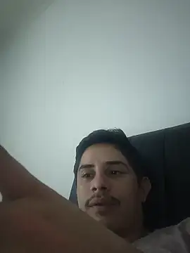 Show modela wickedboy_twin1 na web-kameri
