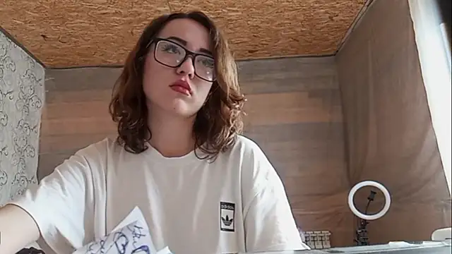 Živý XXX chat OliviaMoment