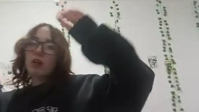 OliviaMoment: απευθείας συνομιλία ΧΧΧ