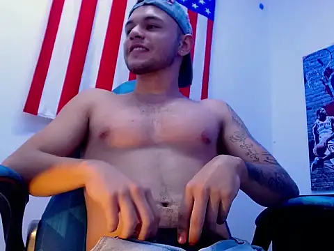 Brian_Adlern Webbikameraesitys