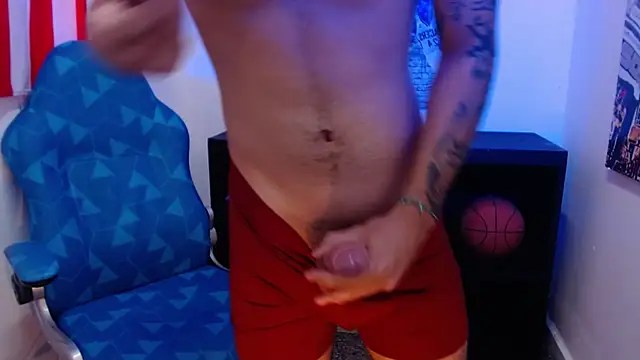 Brian_Adler Show in webcam