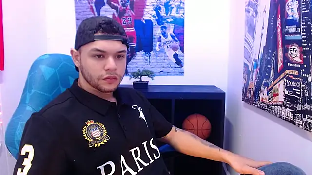 Brian_Adler: вебкам-шоу