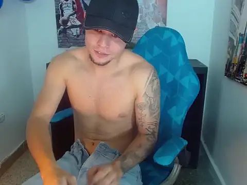 Brian_Adler: вебкам-шоу
