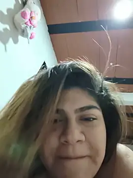 Show de isabella_97 na webcam