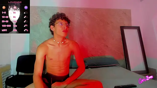 Adrian_Wolf Webcamshow