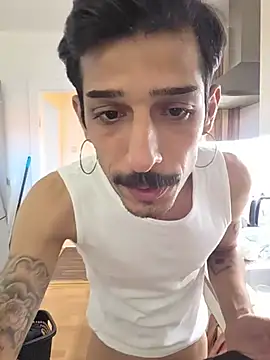 tsevam48's Webcam Show