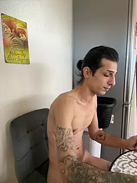 tsevam48 Webcam Show