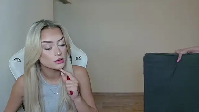 anyaamurr Webcam-Show