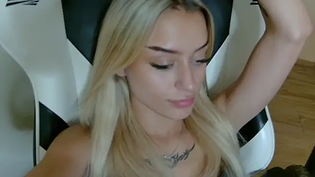 Show de anyaamurr na webcam