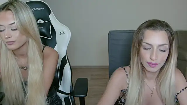 Webkamerová show anyaamurr