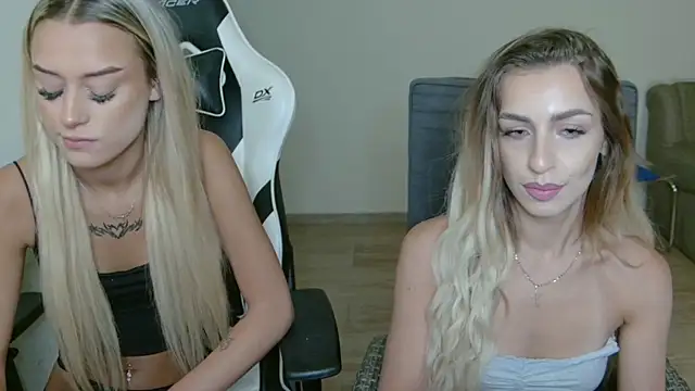 Webkamerová show anyaamurr