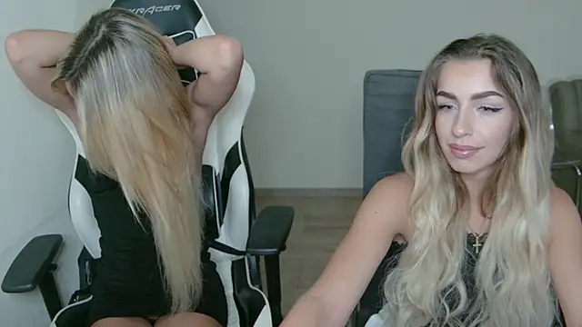 Webkamerová show anyaamurr