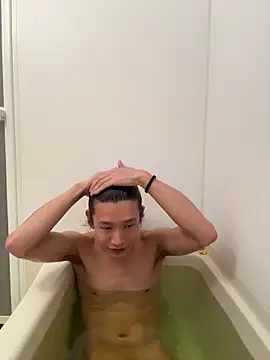 Ren-Osaki Show in webcam