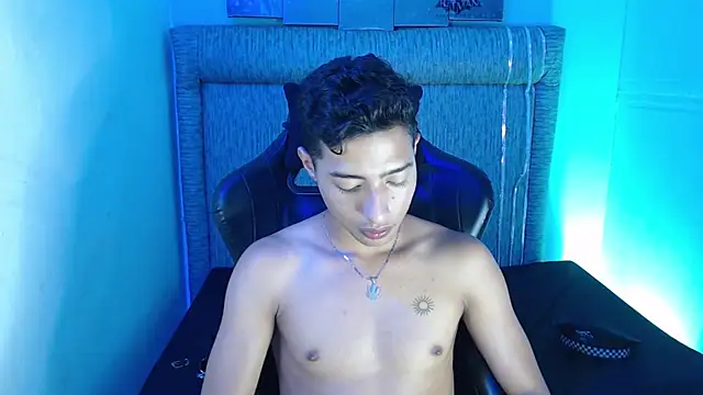 Yuztin_little_ Webcamshow