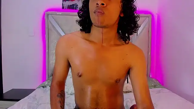 Show de Lucas_cruz1 na webcam