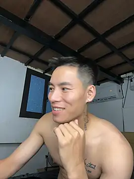 Sungnho1's Webcam Show