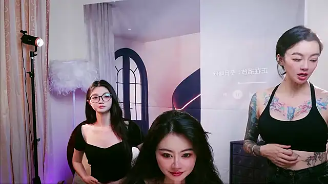 Pinnnkcat 网络视讯表演