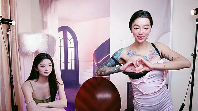 Pinnnkcat webcam show
