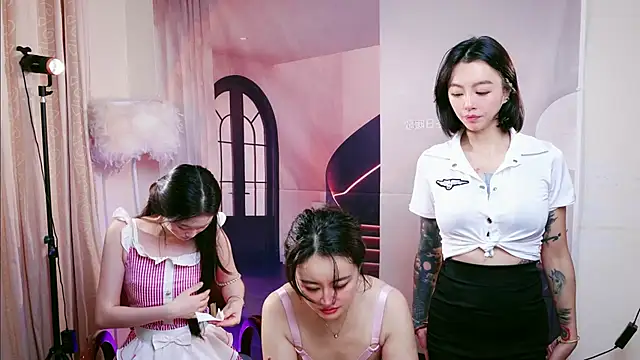 Pinnnkcat 网络视讯表演