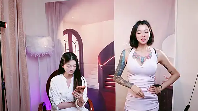 Pinnnkcat Webcam Show