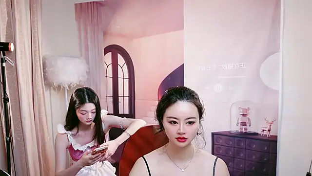 Pinnnkcat Webcam Show