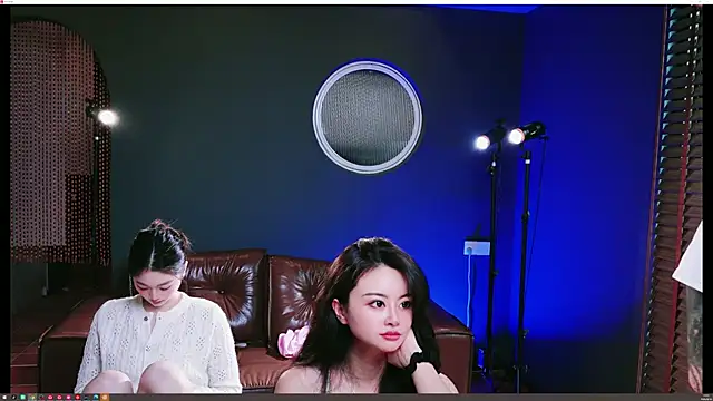 Pinnnkcat webcam show