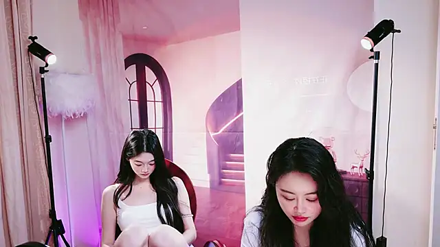 Pinnnkcat – webcam-show