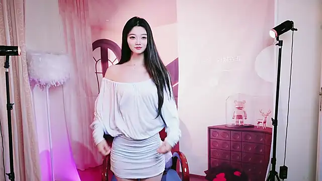 Pinnnkcat's Live XXX Chat