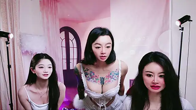 Pinnnkcat Show in webcam
