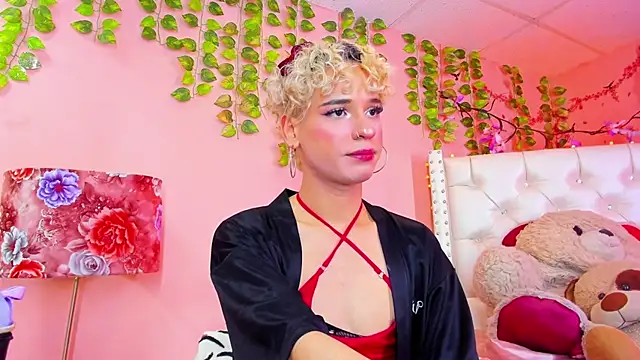 Pokazy przed kamerką – valentinee_xo