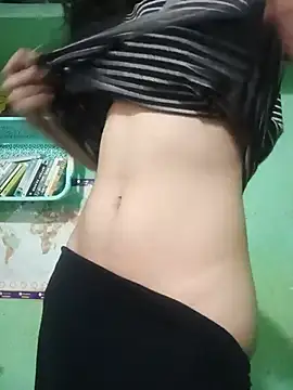 Chat +18 de pyaari_tara ao vivo
