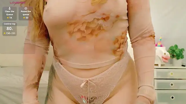 LindaWhite_のウェブカメラショー