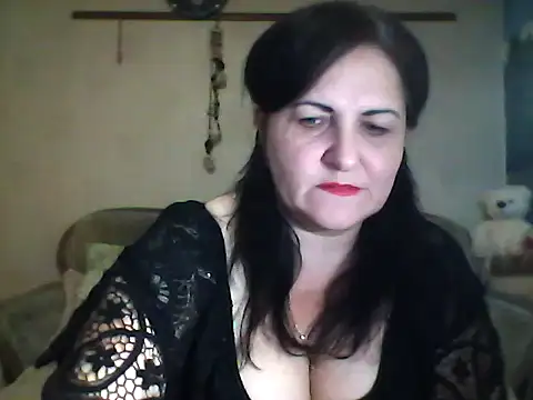 Chat XXX en directo de KettyKissa777