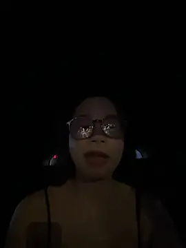 הופעת וובקאם של honghong_mother
