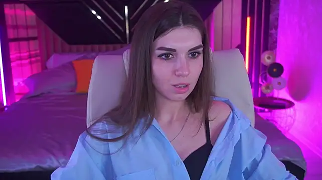 KylieJoyys 现场XXX聊天