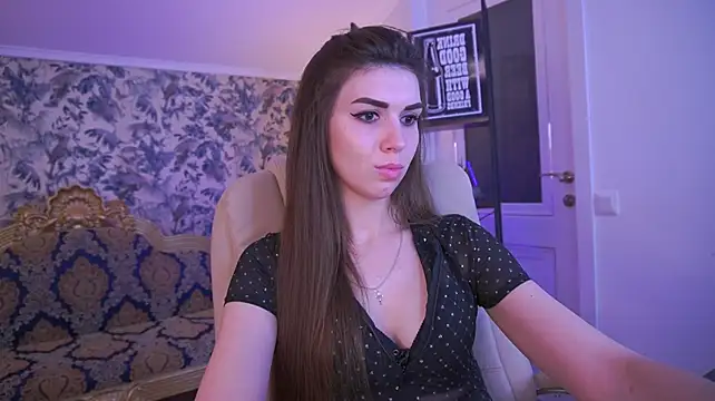 Chat XXX ao vivo de KylieJoyys