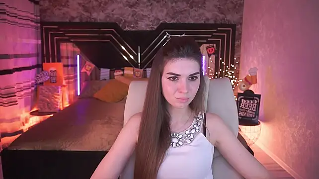 Czat XXX na żywo – KylieJoyys