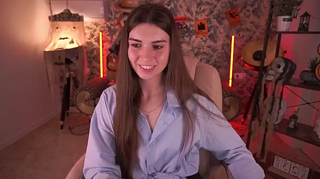 KylieJoyys XXX чат на живо