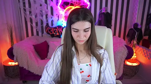 KylieJoyys' Live XXX Chat