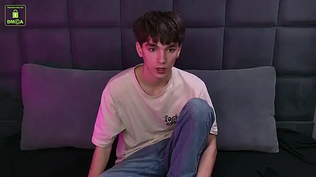 TommParker 网络视讯表演