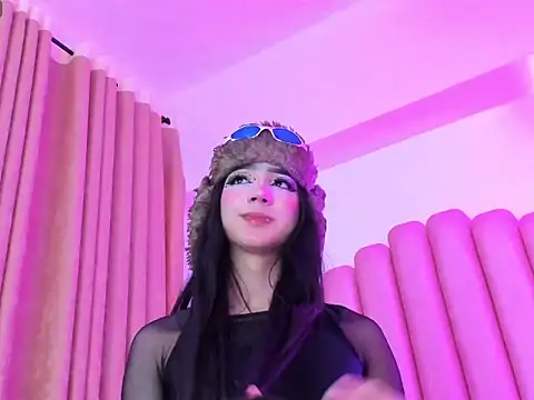 Lana_fox01's Webcam Show