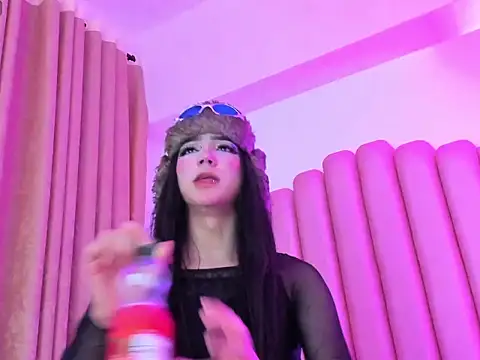 Lana_fox01 Шоу с уебкамера