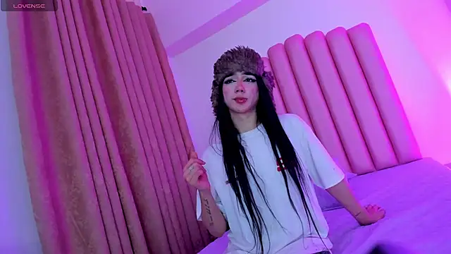 Lana_fox01's Webcam Show