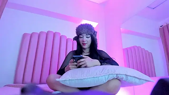 Lana_fox01 Show Webcam