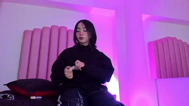 Lana_fox01 Show Webcam