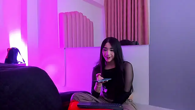 Lana_fox01 Adlı Modelin Web Kamerası Şovu