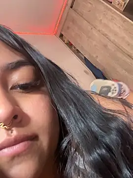 SweetSmokee's Live XXX Chat