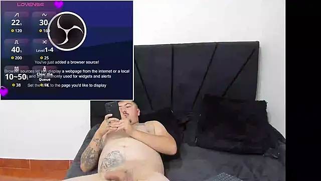 Master_Toy_Boy webkamerás műsora