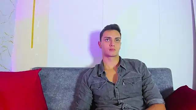 andrewevans46 Webcam-Show